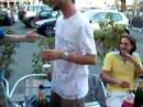 alla festa del prince! viene regalata la maglia di fabio 