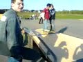 Tobias aus Weyhe legt sich an der Skaterbahn voll aufs Maul!
