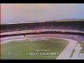 Nelinho chutando a bola pra fora do Mineirão