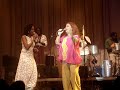 Teresa Cristina e Beth Carvalho no Circo Voador 12-01-07