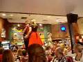 ellens diner .. NY .. ryan singing