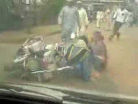 lady police in lahore working good