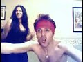 Las primas Saca la mano antonio