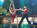 Laura Fidalgo bailando salsa