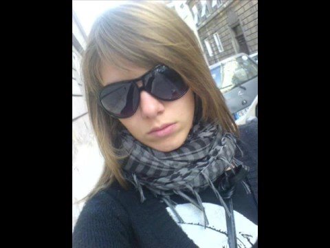 srpkinje hot - Ovo je cist primer, nasih ljudi u inostranstvu, koliko vole nasu zemlju i koliko im ona nedostaje.....