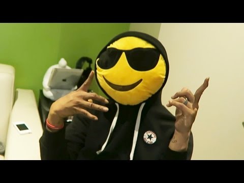 how to emoji on twitter