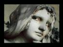 FEMMINE DALL'OMONIMA CANZONE DI WANDA OSIRIS,TRA VITA E MORTE ALL'OMBRA DEL MONUMENTALE  STAGLIENO DI GENOVA