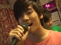 Shinee singing 'Girls Generation' of SNSD (Reality Show Behind part 6)