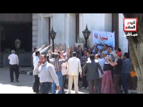 استمرار اعتصام موظفو عقود الصحة داخل الوزارة استمرار اعتصام موظفو عقود الصحة داخل الوزارة