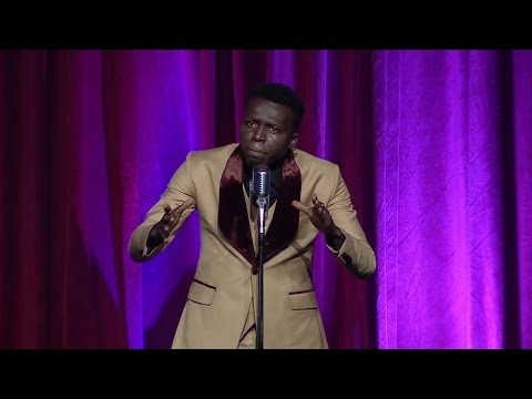SEE WHAT COMEDIAN AKPORORO DID TO GHANA'S PRESIDENT