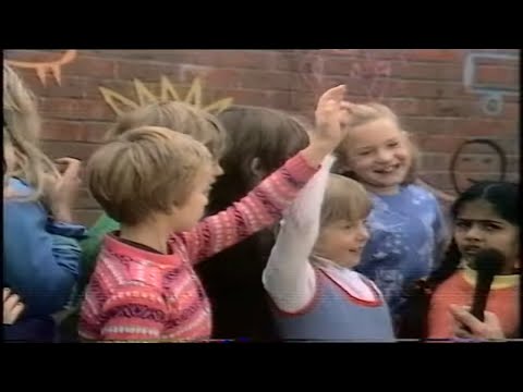 The Green Cross Code | Road Safety | 1970s Road Safety | Drive In | 1974