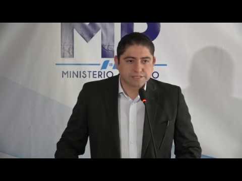 Capturan a 8 exfuncionarios municipales de Alta Verapaz Capturan a 8 exfuncionarios municipales de Alta Verapaz