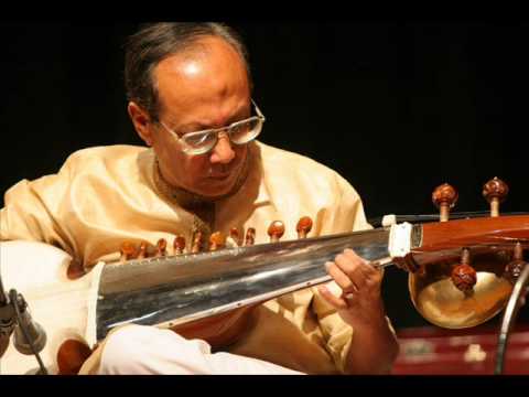 Bhairavi - Shankar Bhattacharyya, (Sarode), disciple of Ustad Ali Akbar Khan, with Gourisankar on the tabla. Recorded in Austin, TX, on June 28, 2008.