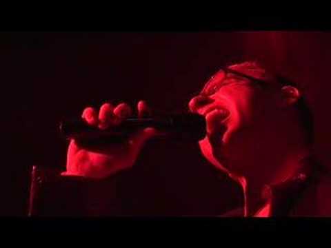 Marty Thomas performs 'I Was Born ...