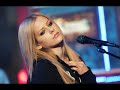Avril Lavigne - Hot