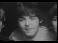 Beatles - i wanna hold your hand with lyrics