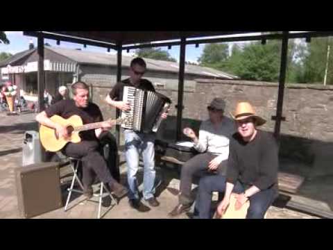 Mathilda (live, Roetgen Markt)