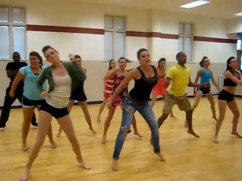 Wobble - before our last show, wobblin for a warm up.