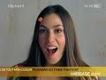 video tres gourmande (qui n'aime pas le chocolat???)
je l'ai chant� un peu a ma maniere, j'espere que ca colle tjs.
voila!!!

paroles : 
taille-moi les hanches � la hache
j'ai trop mang� de chocolat
croque moi la peau, s'il-te-pla�t
croque moi les os, s'il le faut

c'est le temps des grandes m�tamorphoses

au bout de mes tout petits seins
s'insinuent, pointues et dodues
deux noisettes, crac! tu les manges

c'est le temps des grandes m�tamorphoses

au bout de mes l�vres entrouvertes
pousse un framboisier rouge argent�
pourrais-tu m'embrasser pour me le couper...

p�tris-moi les hanches de baisers
je deviens la femme chocolat
laisse fondre mes hanches nutella
le sang qui coule en moi c'est du chocolat chaud...

un jour je vais m'envoler
a travers le ciel � force de gonfler...
et je baillerai des �clairs
une com�te plant�e entre les dents
mais sur terre, en attendant
je me transformerai en la femme chocolat...

taille-moi les hanches � la hache
j'ai trop mang� de chocolat...