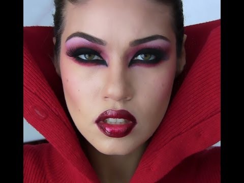 Sexy Vampire on Halloween Sexy Vampire Makeup Tutorial