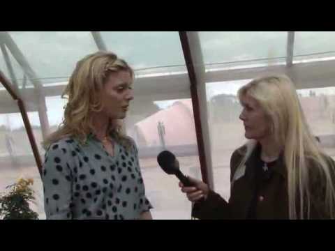 Emilia Fox