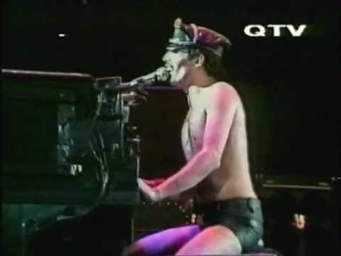 Movie - Queen Live at Estadio José Amalfitani (Buenos Aires, 1981)