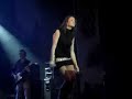Lorena Gómez cantando un Popurrí final de canciones de Queen, Robbin Williams, AC/DC, Bon Jovi... en el concierto de Torrejon de Ardoz (Madrid) o6-1o-2oo7