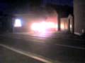 videos de voiture qui brule place du crétin