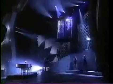 hologram performance - GET POPULAR ON FACEBOOK TODAY: http://buyfollowersandlikes.weebly.com/how-to-get-popular-on-facebook.html#.UchOCqaDTIU Hologram of Biggie Smalls last perform...