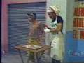 Chaves - Churros - Vendendo churros e imitando o seu madruga