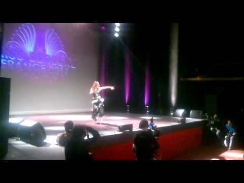 MISS BERBERE FRANCE 2011: SIHAM LA MEILLEURE PERFORMANCE BERBERE .mp4