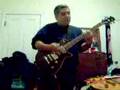 Frets99 demos humbucker guitars on his Behringer GMX212