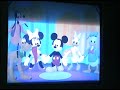 Tristan Bailando Mickey Mouse