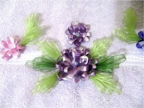 bordado en cinta - En este vídeo verán como hacer unas bellas flores pon pon en alto relieve para decorar una toalla ; es así como Taller Manual Perú les invita a participar de...