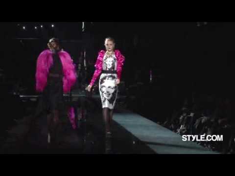 0 in Dolce & Gabbana Fall/Winter 2009-2010 Ready-to-Wear
