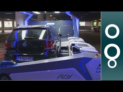 Düsseldorfi repülőtéren akár egy robot parkolja be az autódat