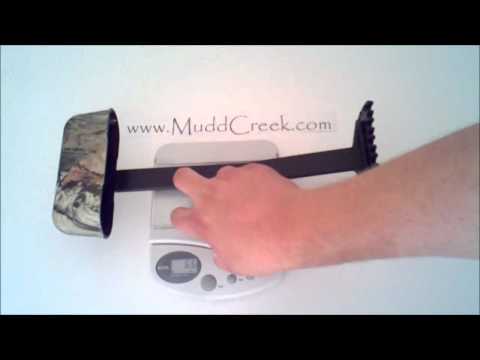 how to attach quiver to compound bow
