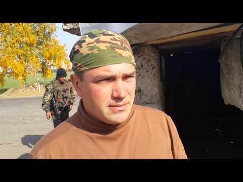 Как пограничники служат на линии фронта (видео)