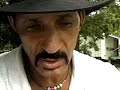 m. zydeco joe mouton racconte qu'il a jou� pour 9000 sp�ctateurs de toutes cultures et de toutes ethnicities.  il a dit  qu'il n'y avait que de l'harmonie et de la paix, sans aucun conflit interculturel, tout le monde �tant uni par la musique.