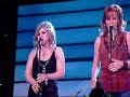 kelly clarkson and reba mcentire - beautiful disaster