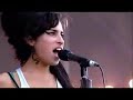 Amy Winehouse, "Me and Mr. Jones" (Live Isle of Wight 2007)