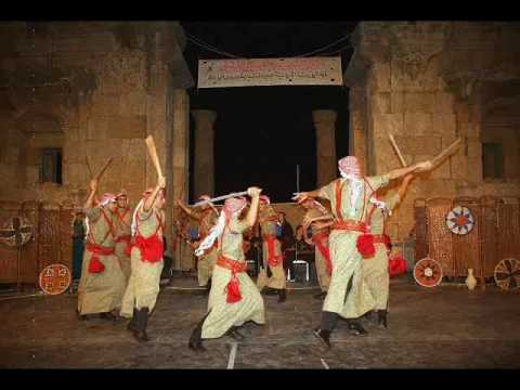 هيفاء في الحمام