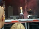 Malin og Celine synger Malins sang Tannpinern på Granittrock i Grorud 6.september 2008.