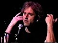 here's eric singer at the 2001 kissfest in japan singing an acoustic version of 'beth' with the 'kiss japan' tribute band. he played a 40 minute set with them and was asked if he'd sing this.
