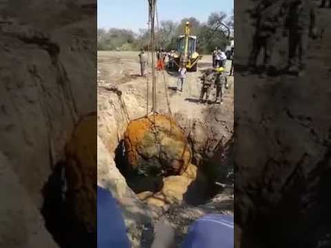 В Аргентине нашли метеорит весом 30 тонн. Фото.