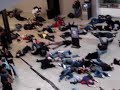 Flash Mob Finger Gun Fight at the Tate