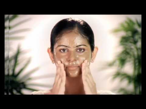 how to apply dhathri face pack