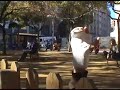 La mano enyesada de Juan en... ¡Vamos al parque! La mano enyesada de Juan en... ¡Vamos al parque!