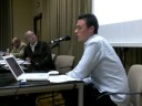 Paul O'Neill de la Universidá d'Oxford nel Conceyu