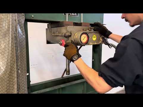 DAKE 6-225 H-Frame Presses | Turner's Machinery (1)